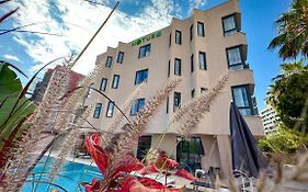 Notus Suites